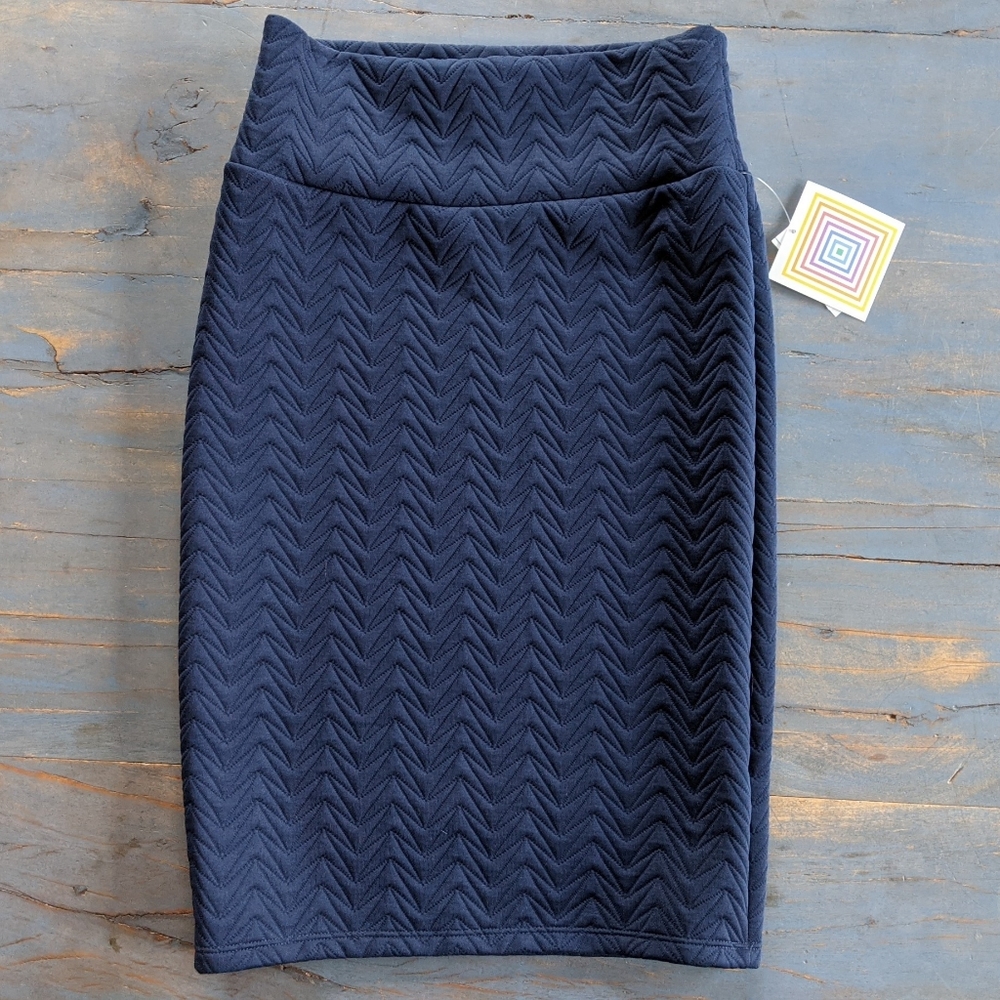 NEW LuLaRoe Cassie (Navy Pencil Skirt)